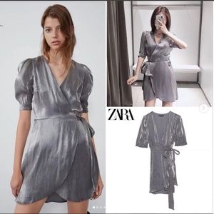 ⬅️ Zara Metallic Effect Dress NWT ➡️